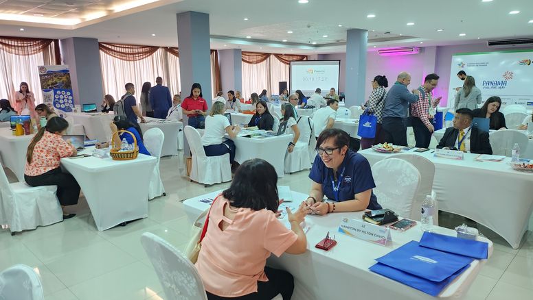 Tiempo de negocios en la ciudad de David, noroeste de Panamá.