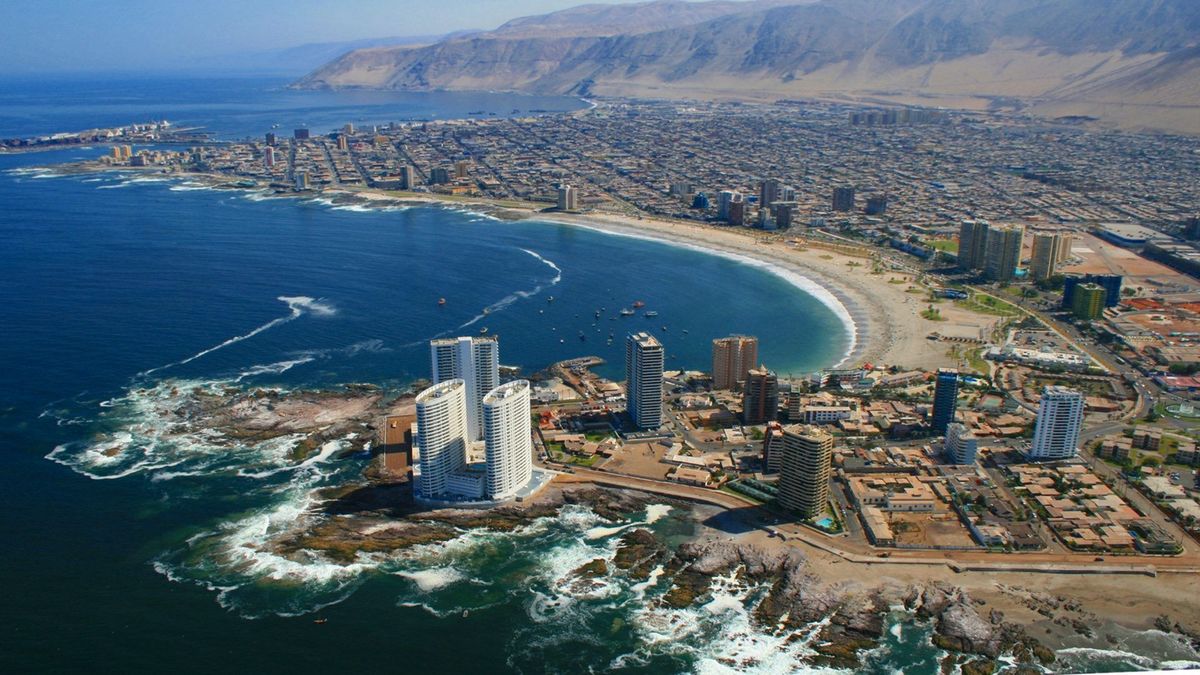 Iquique, un destacado centro turístico del norte chileno donde se levantará un nuevo establecimiento de NH Hotel Group.