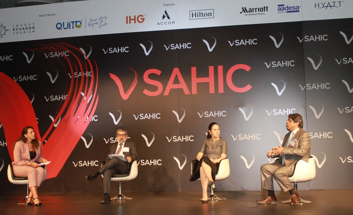Sahic reúne en un solo lugar a los grandes jugadores de la hospitalidad en la región. Este año estuvo presente Niels Olsen, ministro de Turismo de Ecuador. - Ladevi Medios y Soluciones Sahic reúne en un solo lugar a los grandes jugadores de la hospitalidad en la región. Este año estuvo presente Niels Olsen, ministro de Turismo de Ecuador.