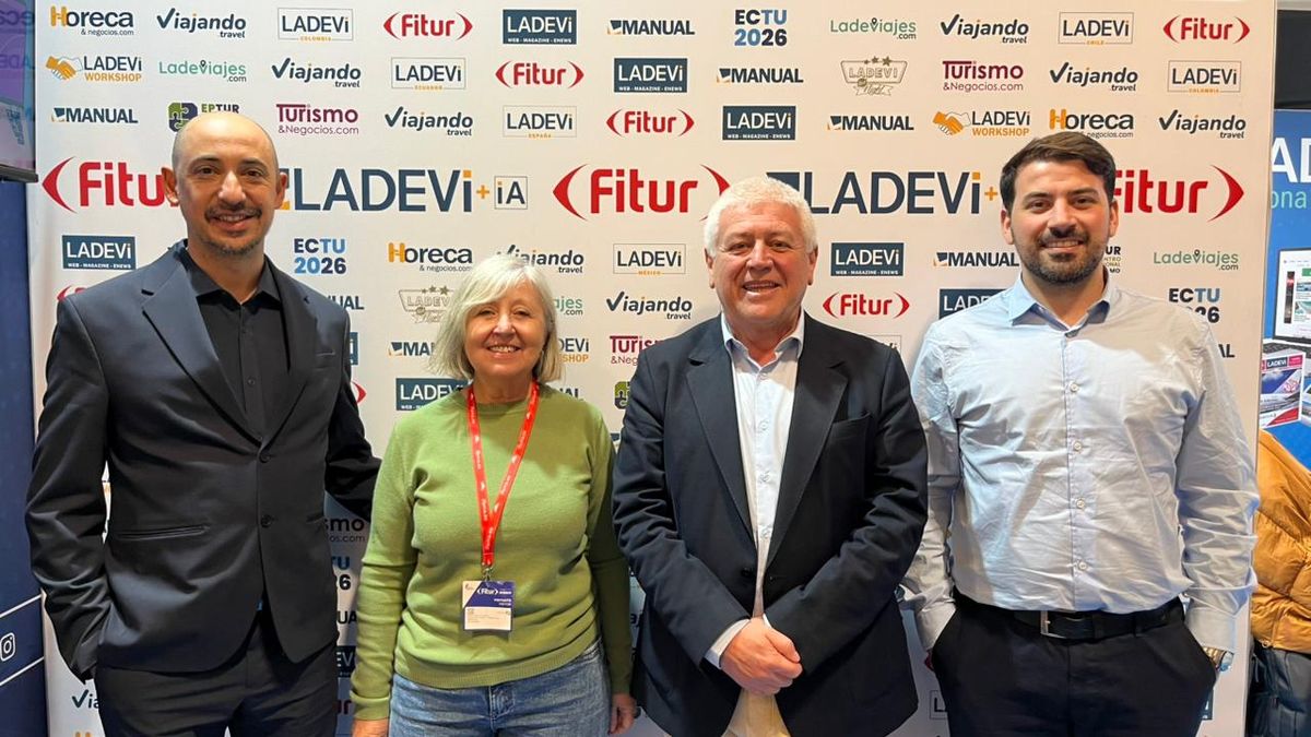 El equipo de Destefanis Travel.