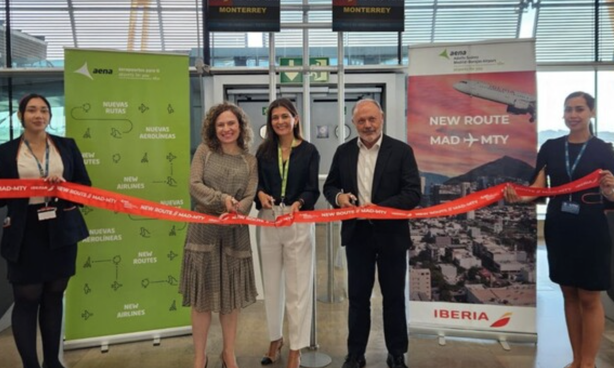 Evento de inauguración de la ruta de Iberia entre Madrid y Monterrey.