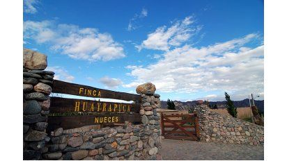 Portal de ingreso a la finca Huayrapuca