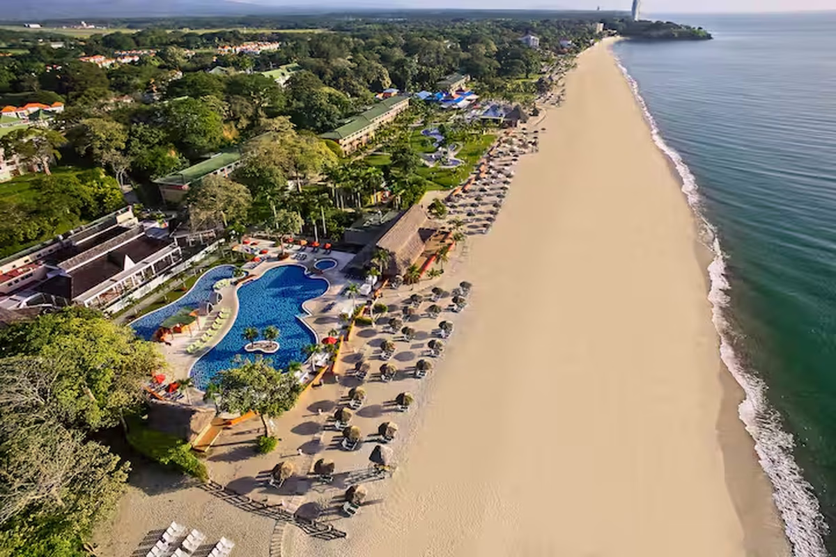 Grand Decameron Panama, A Trademark All Inclusive