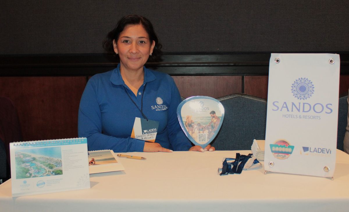 Sirley Gordillo, gerente comercial de Ventas en Colombia y Ecuador de Sandos Hotels & Resorts.