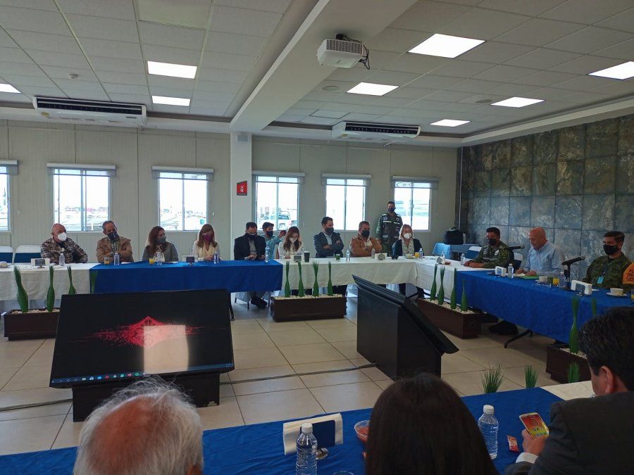 Sectur CDMX invitó a 17 dirigentes de asociaciones y cámaras del sector turístico de Ciudad de México a visitar las instalaciones del Aeropuerto de Santa Lucía.