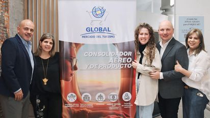 Ricardo Estupiñán, gerente de Estrategia; Alicia Maldonado, gerente general y socia; Juliana Vásquez, Estrategia Digital; Juan Valiente, gerente IT; y Olga Lucia Salazar, gerente comercial de Global Mercado del Turismo.