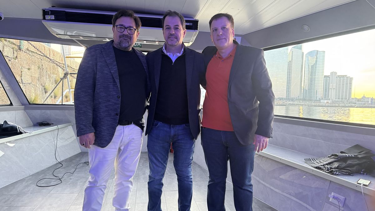 Los hermanos Magnarelli junto a Valentín Díaz Gilligan en el Humberto M.