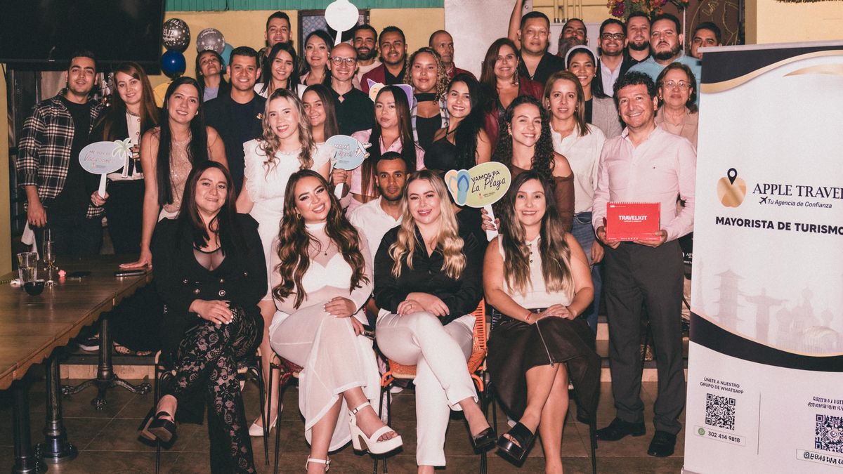 Apple Travel lanzó oficialmente su canal mayorista junto a agencias de viajes de Medellín. Apple Travel lanzó oficialmente su canal mayorista junto a agencias de viajes de Medellín.