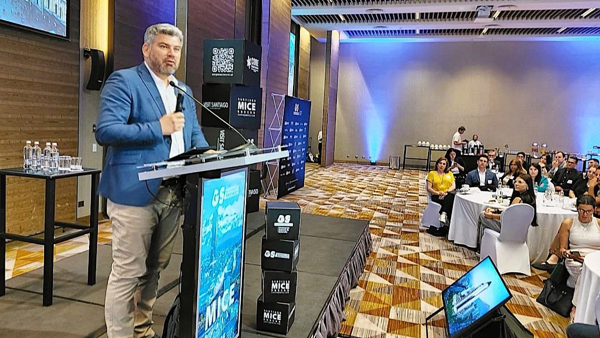  Felipe Vásquez, gerente de Turismo de la Corporación Regional de Santiago