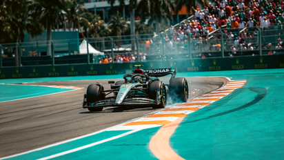 Guía para viajar a la Fórmula 1 con paquetes completos, destinos icónicos y opciones que se adaptan a distintos estilos de viaje.