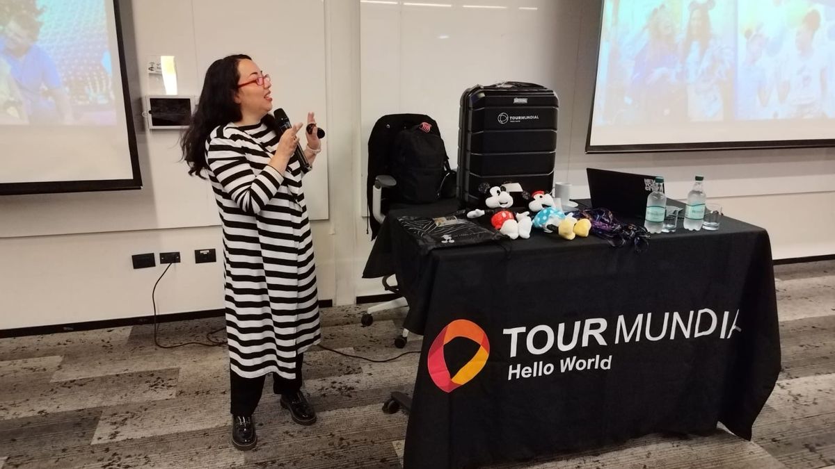 Natalia Hernández, de Tourmundial, estuvo a cargo de la capacitación.