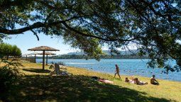 altText(Biobío: un paseo por el lago Lanalhue)}