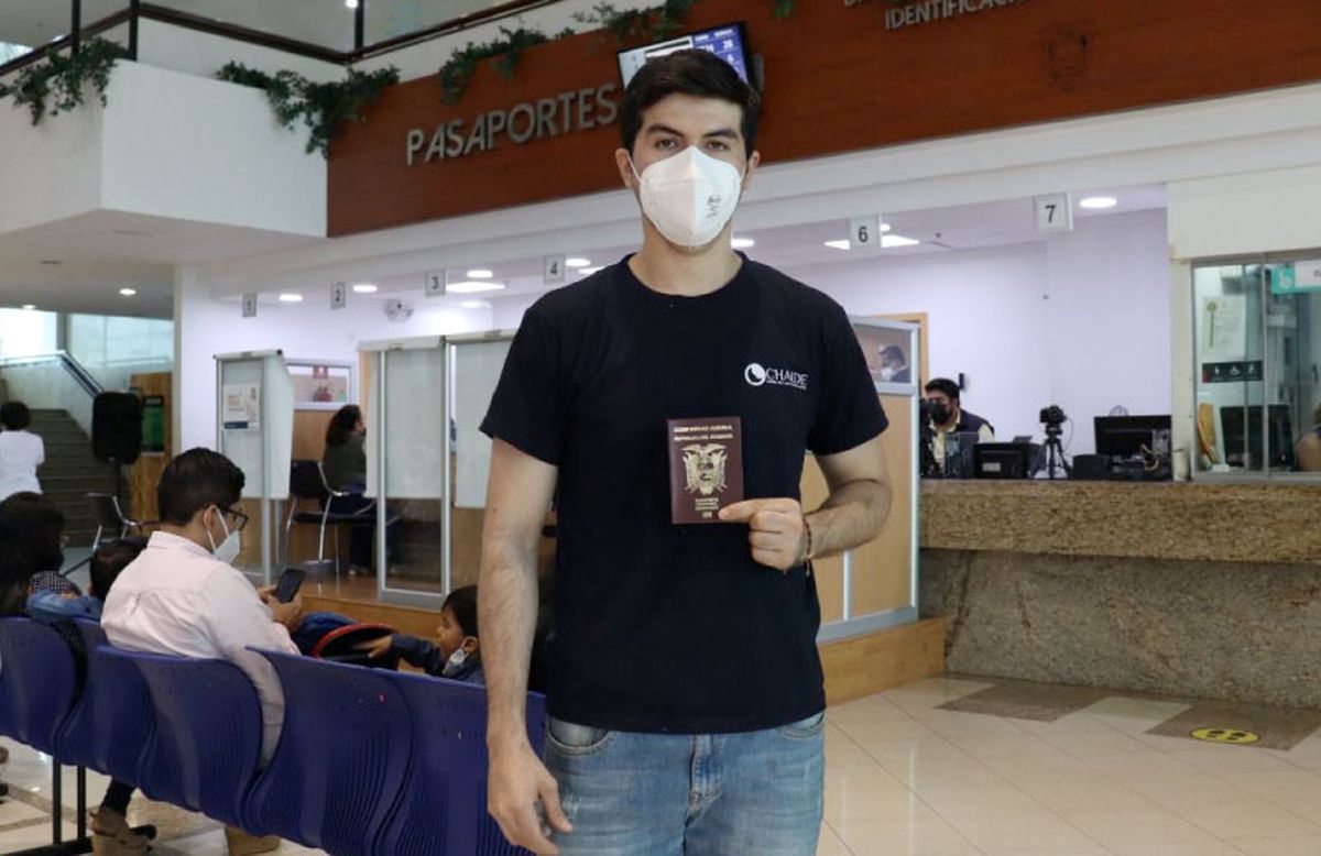 Los pasaportes se podrán emitir de una manera ágil y segura en Quito y Guayaquil. - Ladevi Medios y Soluciones Los pasaportes se podrán emitir de una manera ágil y segura en Quito y Guayaquil.