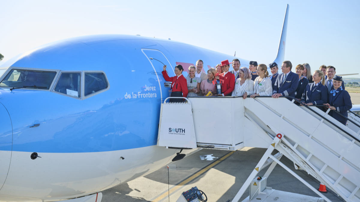 Bautizo de uno de los aviones de TUI Group con el nombre de Jerez de la Frontera