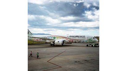 Presentación de “Quetzalcóatl”, el primer Boeing 787-9 Dreamliner