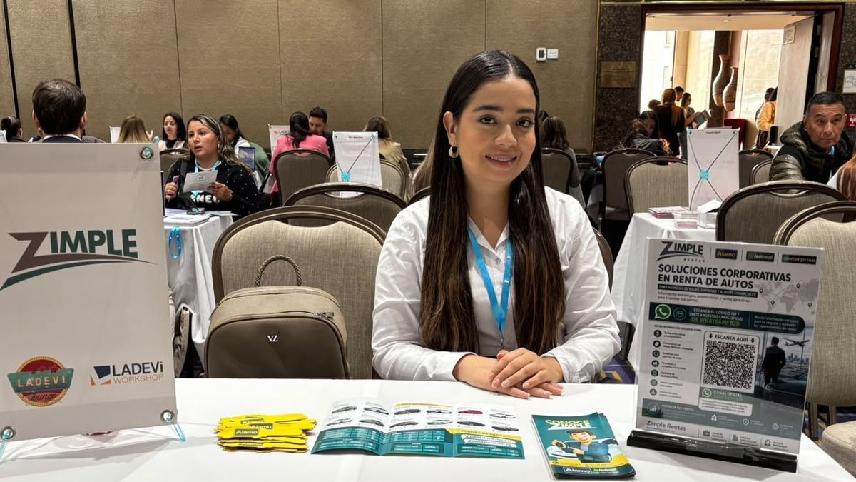 Lyz Dayanna Azcárate Marín, de Zimple Rentals, durante el Ladevi Workshop Bogotá 2026-2.