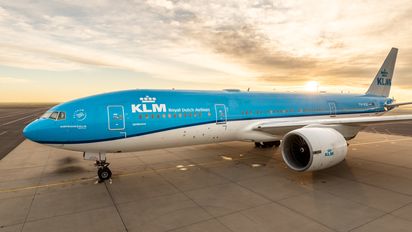 KLM cumple 71 años en Perú y lanza operación renovada