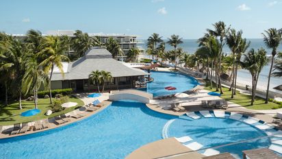 El Iberostar Selection Riviera Cancún está ubicado en un área privilegiada del Caribe mexicano, de cara al Mar de Cortés y a pocos minutos del Aeropuerto Internacional de Cancún.