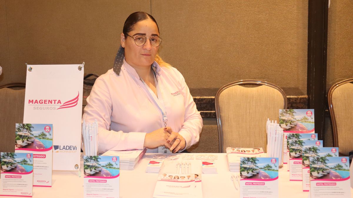 Mayde Bran, ejecutiva comercial de Magenta Seguros, en el marco del Ladevi Workshop.