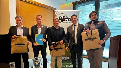 Claudio Yánez, director Sernatur RM; Marcelo Martínez, presidente de la Federación de Golf de la Provincia de Córdoba; Felipe Bertín, presidente de la Federación chilena de Golf; Alejandro Lastra, presidente de la Agencia Córdoba Turismo; Agustín Lavalle, secretario de la Embajada de Argentina en Chile
