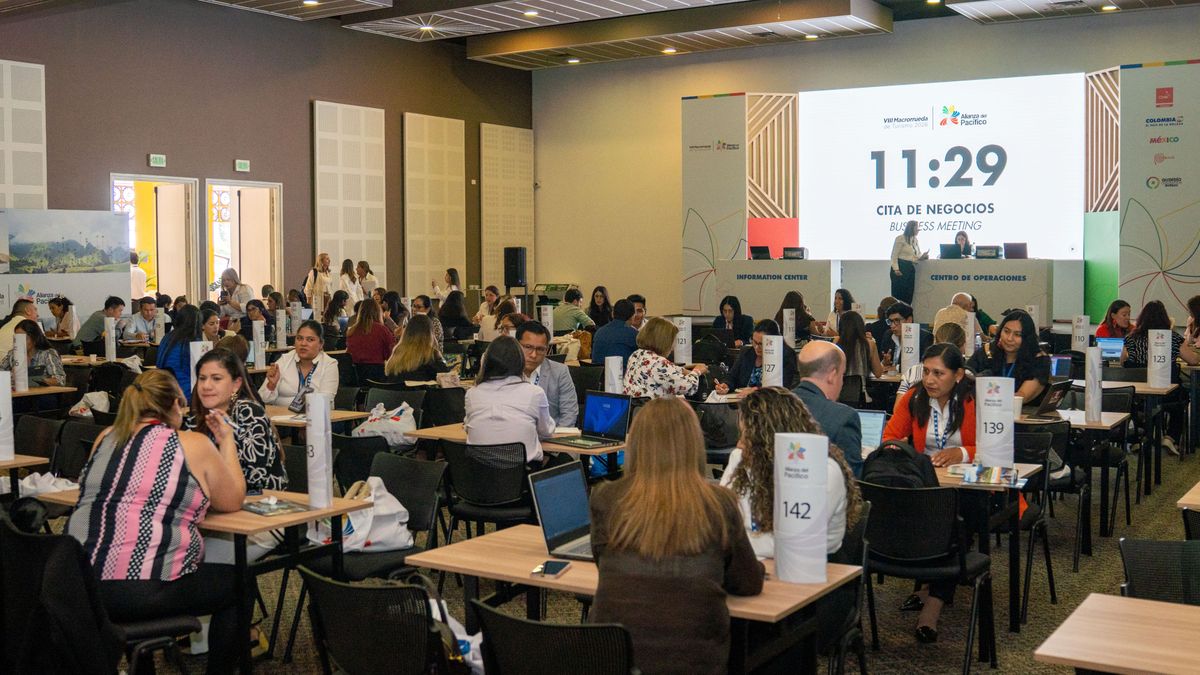 Representantes del sector turístico sostuvieron reuniones comerciales durante el evento en Colombia.