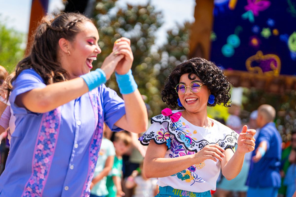 Walt Disney World Resort propone visitar sus 4 parques temáticos a un precio promocional.