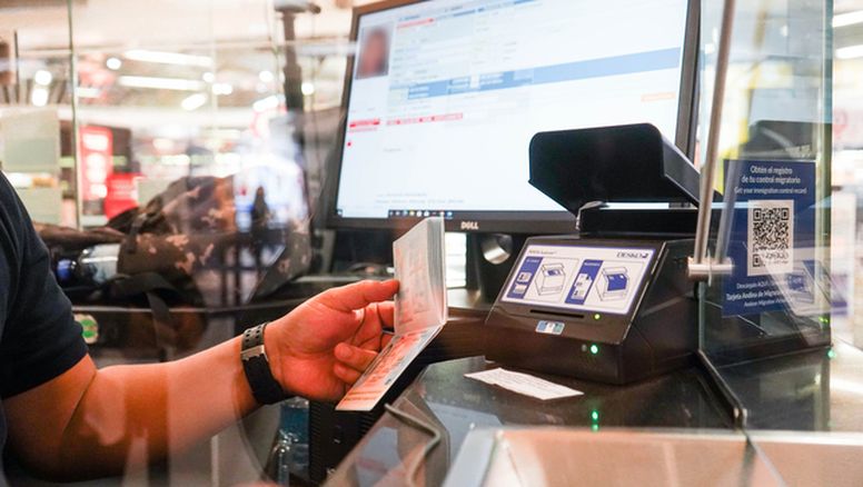 Migraciones informó que las personas no admitidas no contaban con el visado requerido, no cumplían con el perfil de turista o no contaban con un pasaporte vigente.