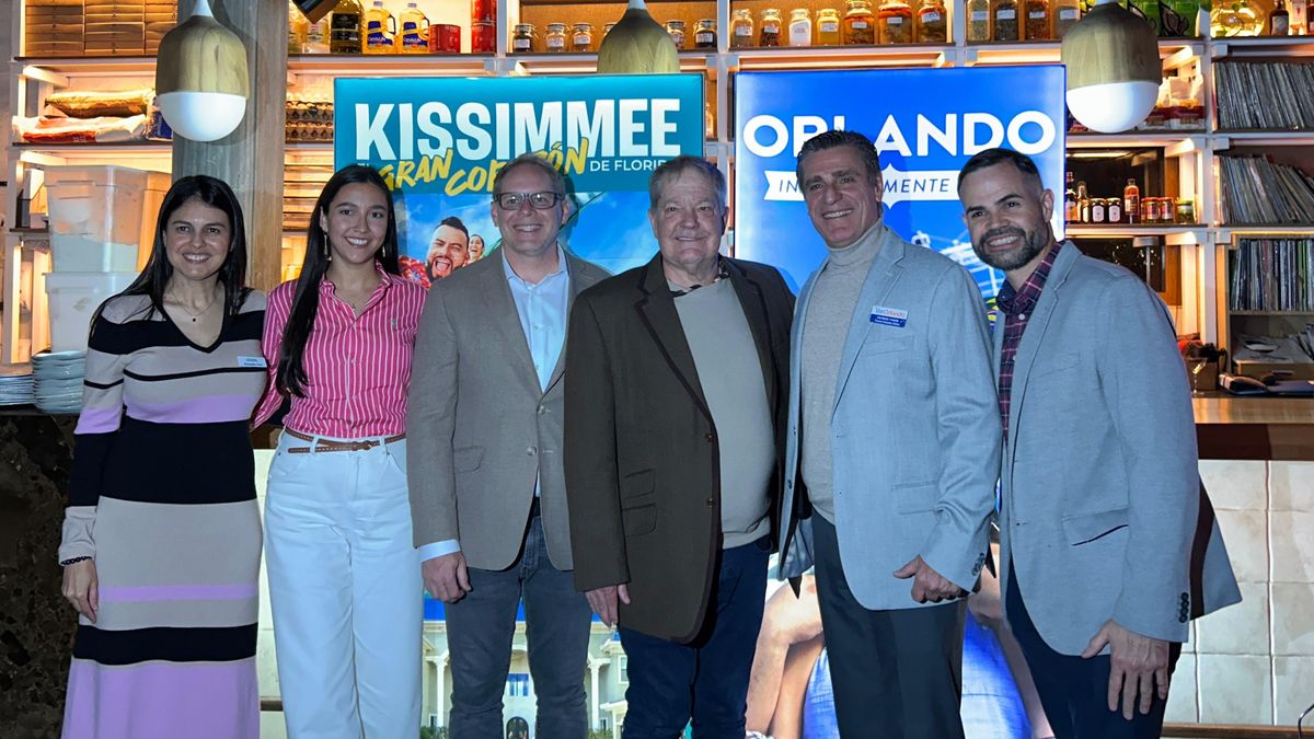 Participantes disfrutando del encuentro de Experience Kissimmee y Visit Orlando. Participantes disfrutando del encuentro de Experience Kissimmee y Visit Orlando.