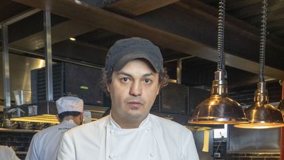 Álvaro Clavijo es actualmente uno de los chefs más reconocidos de gastronómica local, junto con su restaurante El Chato.
