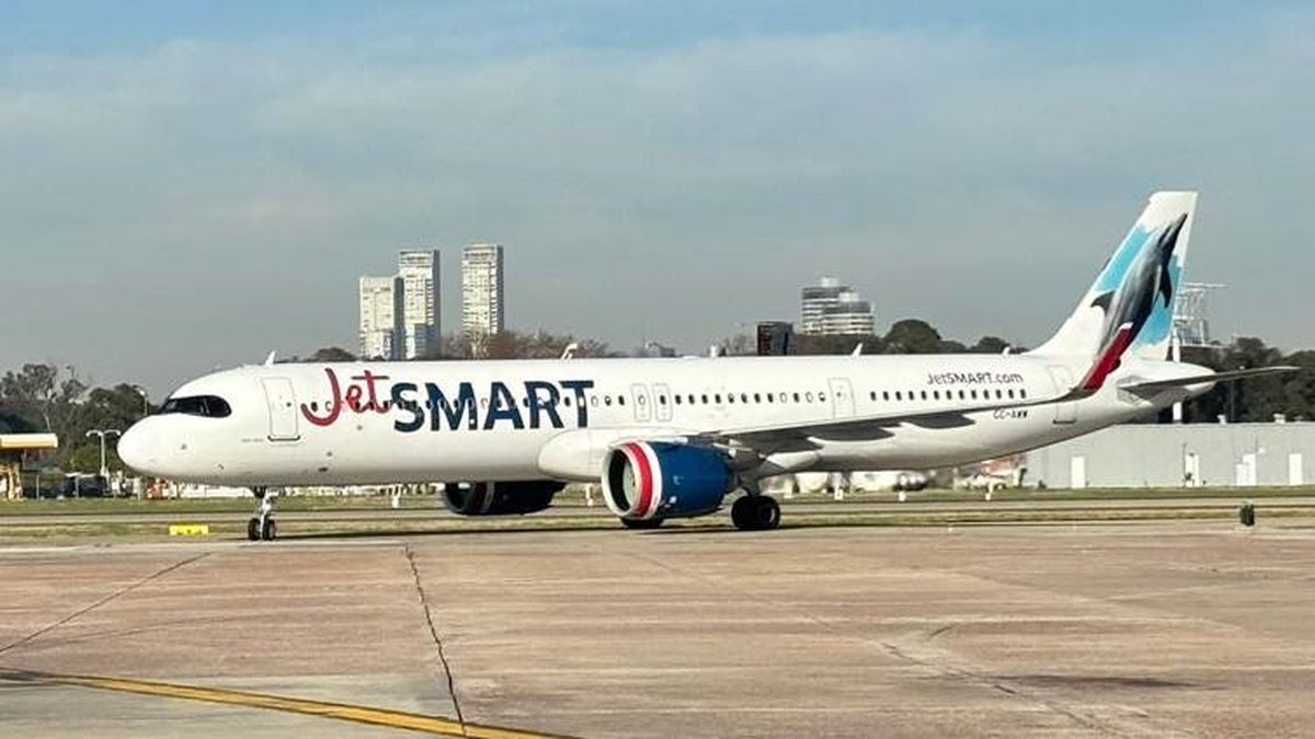 Airbus A321 de JetSMART, la aeronave más grande de su flota.
