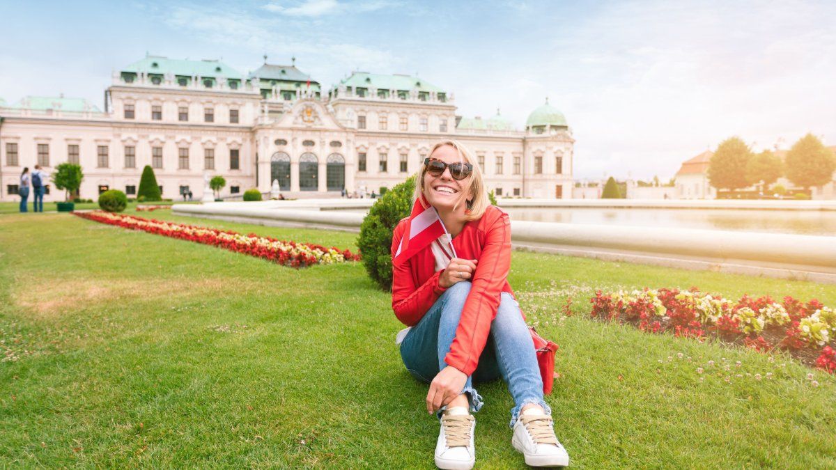 Vacaciones 2026 en Europa: este circuito que une el lujo de los lagos suizos, la elegancia imperial de Austria y Hungría, y la fuerza de Baviera.