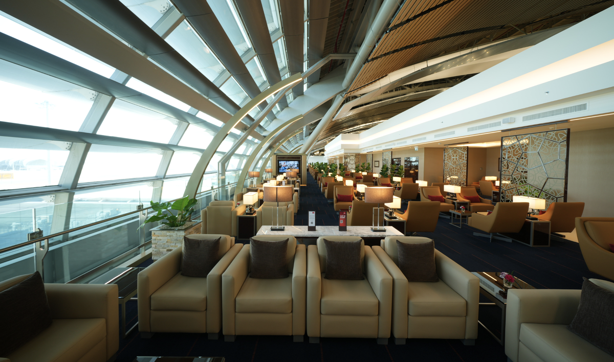 Nuevo lounge VIP de Emirates en Suvarnabhumi de Bangkok. - Ladevi Medios y Soluciones Nuevo lounge VIP de Emirates en Suvarnabhumi de Bangkok.