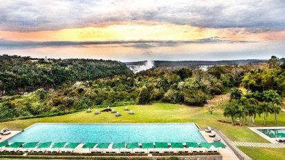 El hotel de Iguazú que funciona con personal vacunado