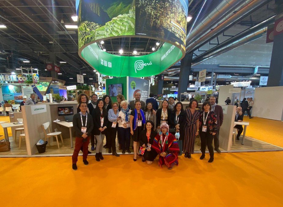 Según informó PromPerú, 16 empresarios peruanos estuvieron presente en IFTM Top Resa, la feria de viajes y turismo más importante de Francia. - Ladevi Medios y Soluciones Según informó PromPerú, 16 empresarios peruanos estuvieron presente en IFTM Top Resa, la feria de viajes y turismo más importante de Francia.