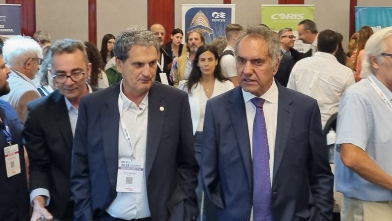 Daniel Scioli recorre los pasillos de ECTU 2026.