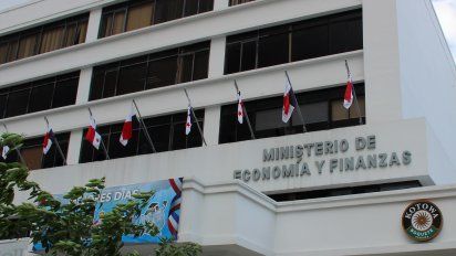 Fachada del Ministerio de Economía y Finanzas.
