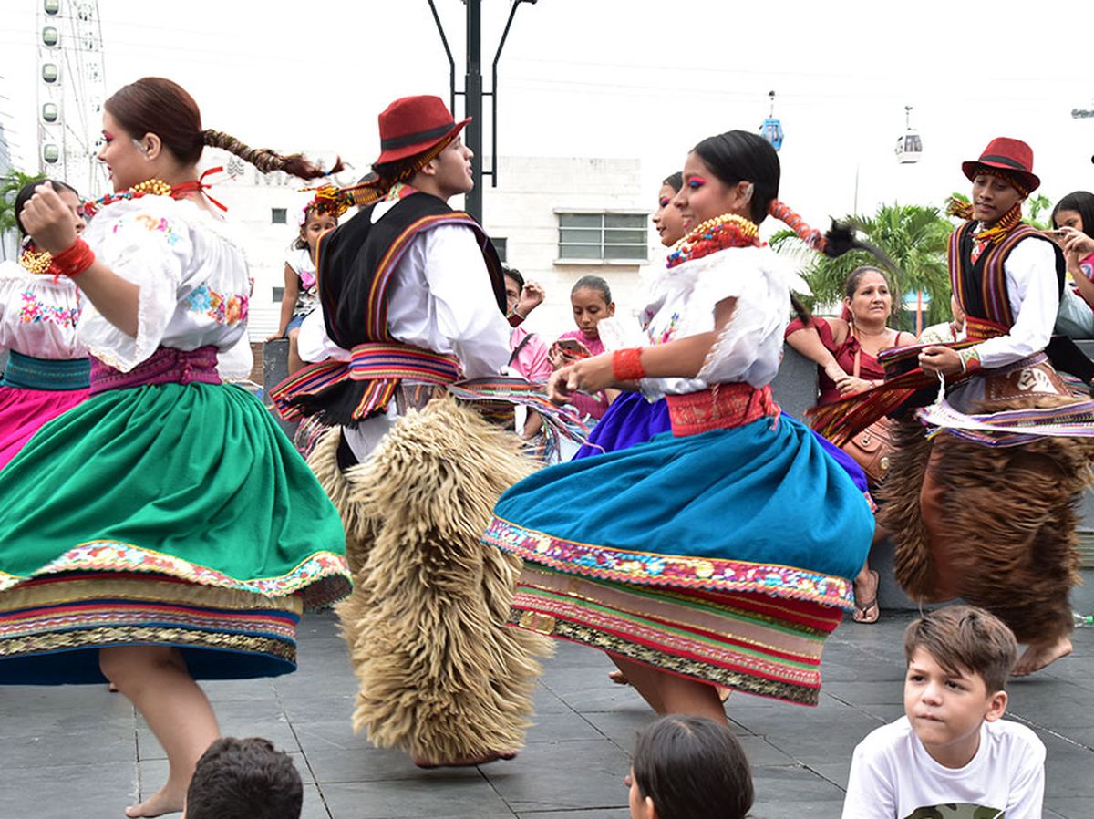Se contó con la participación de los integrantes del ballet folclórico Espíritu Andino.
