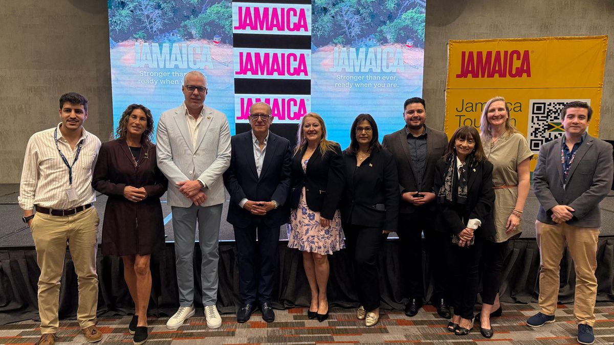 Oficina de turismo de Jamaica convocó al evento junto a representantes de hoteles y aerolíneas.
