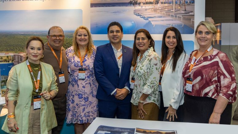 El equipo de The Palace Company que presentó el nuevo hotel de Punta Cana.