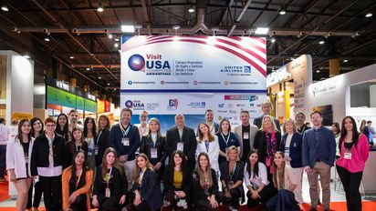 Socios y partners del Comité Visit USA Argentina en el Pabellón Estados Unidos de FIT 2024.