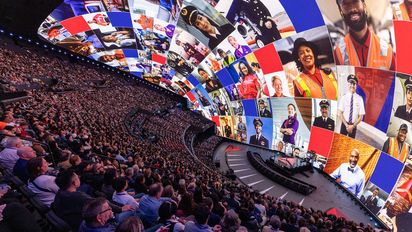 El imponente escenario montado por Delta Air Lines para la apertura de CES 2025 en Las Vegas.