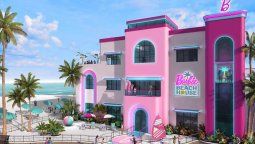 La fabulosa casa de Barbie en el parque temático de Mattel.