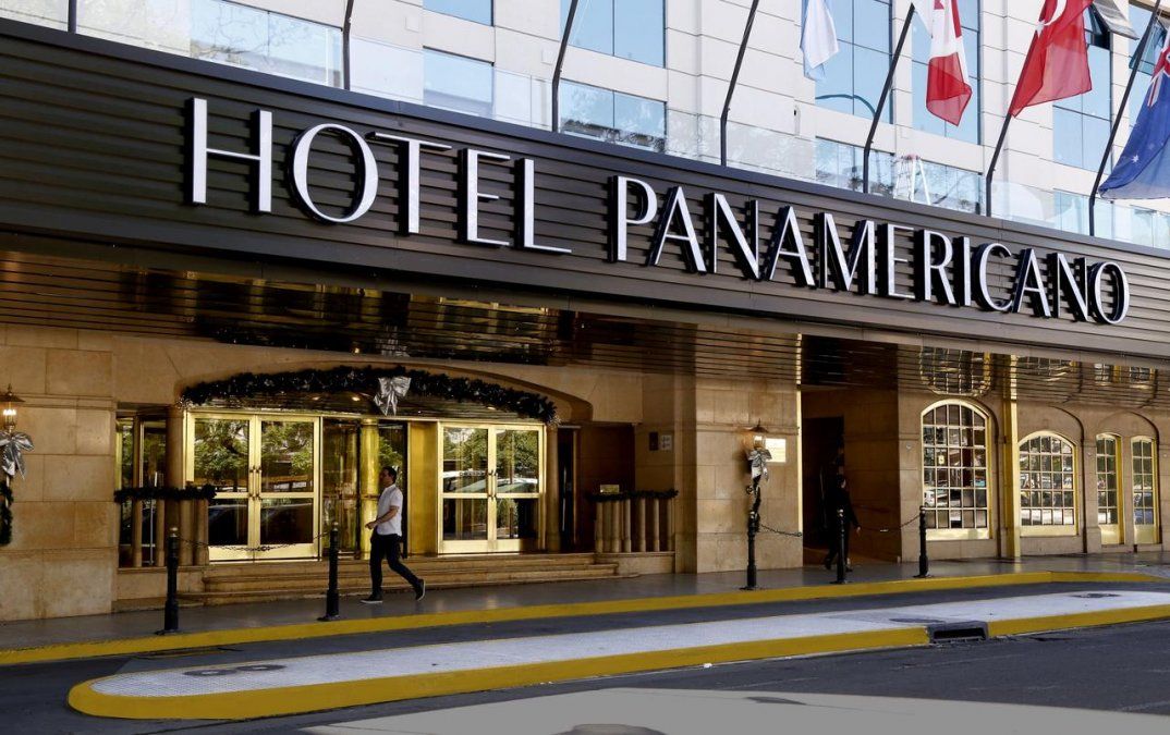 El&nbsp;Hotel Panamericano Buenos Aires es uno de los establecimientos que ha puesto a disposición sus instalaciones y parte de su personal para habilitarlo como hotel-hospital.
