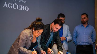 Evelyn Henríquez, presidenta de Chilesertur; y Luis Piri Macagno, secretario de Turismo de San Luis.