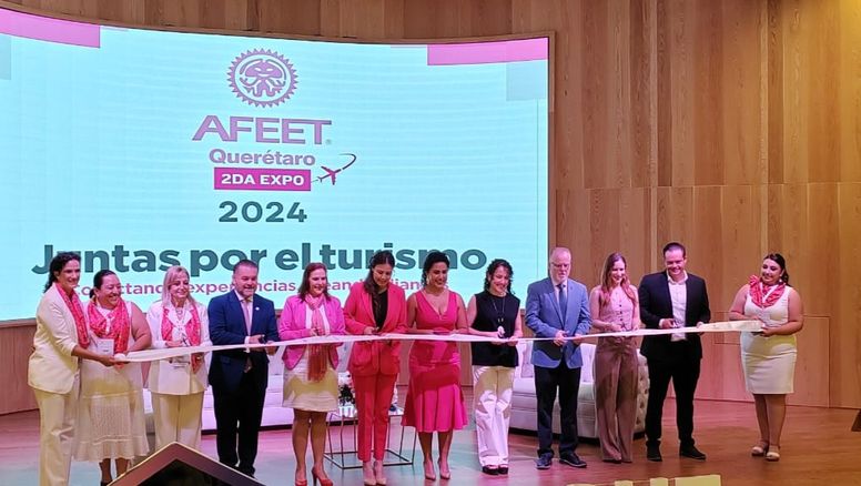 Karin Baldamus inauguró la segunda edición de Expo AFEET Querétaro.