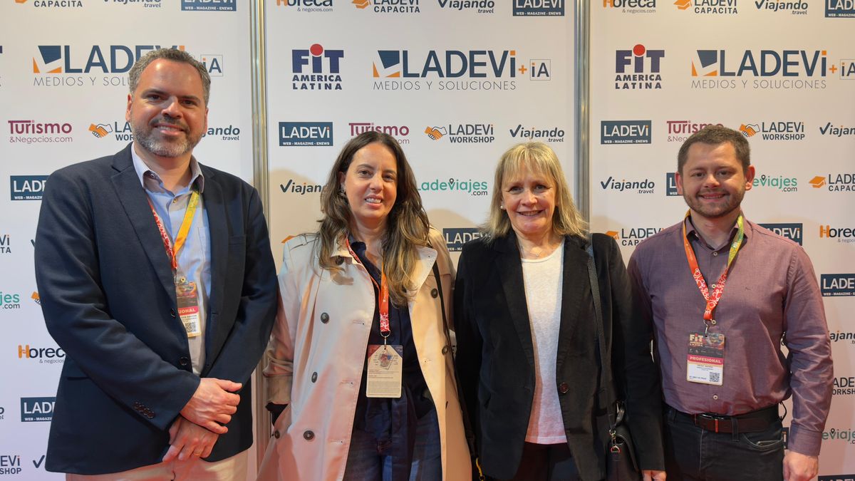 Rodrigo Ramos Dos Santos, gerente de Asociación Brasilera de Operadoras; Marina Figueiredo, presidenta ejecutiva Braztoa; Maria Laura Pierini, Ente de Turismo GCABA; Diego Sierra, director Agencia Guanabara. Rodrigo Ramos Dos Santos, gerente de Asociación Brasilera de Operadoras; Marina Figueiredo, presidenta ejecutiva Braztoa; Maria Laura Pierini, Ente de Turismo GCABA; Diego Sierra, director Agencia Guanabara.