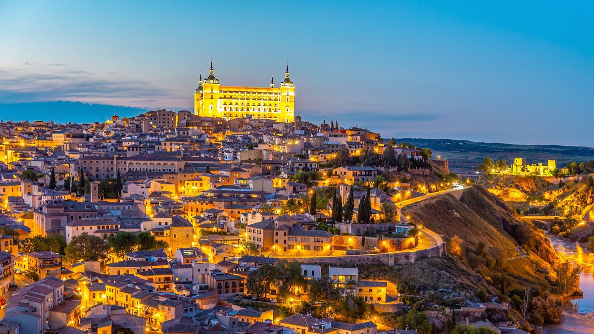 En España, Toledo es una de las joyas que hemos de visitar algunas vez.&nbsp;