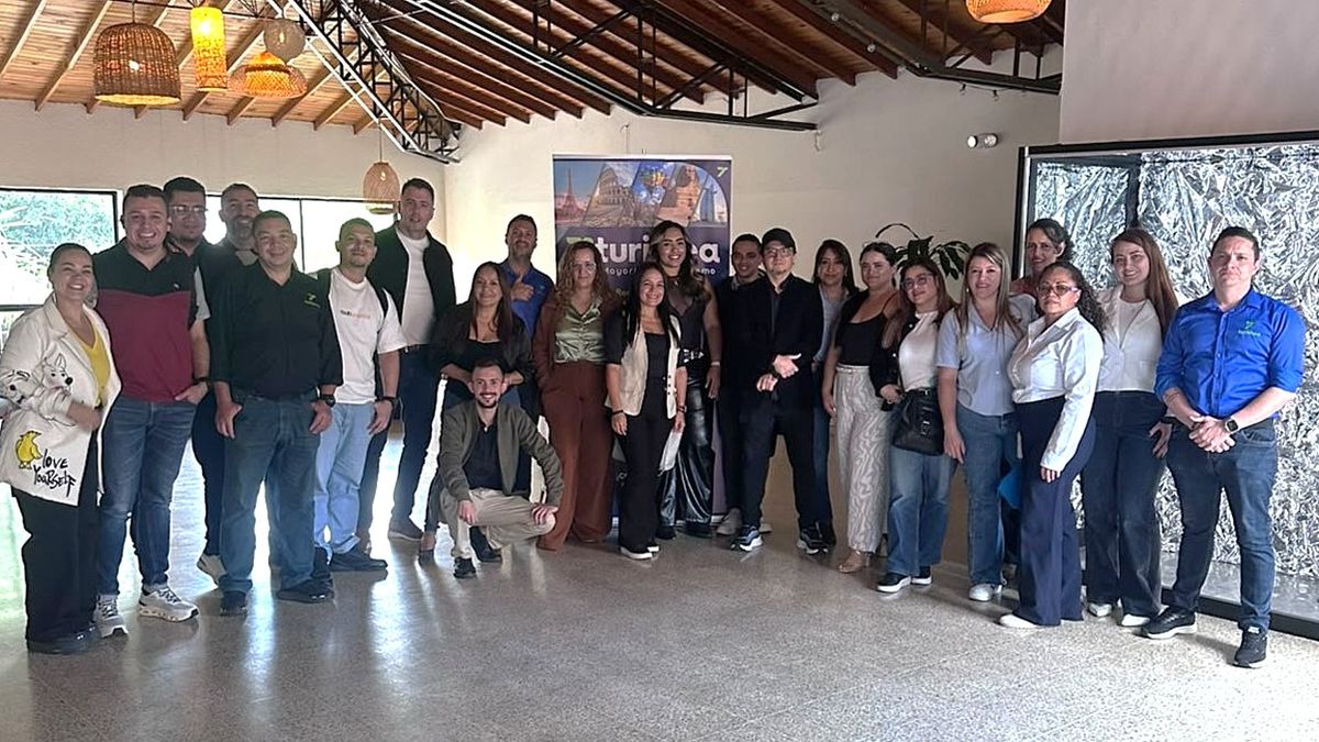 Representantes de Turistea Mayorista de Turismo y agencias de viajes de Antioquia participaron en el encuentro comercial realizado en Medellín para conocer la oferta de destinos internacionales.