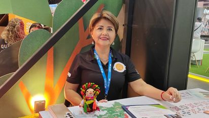 &nbsp;Sandra Barrera, directora de EvenTravel, en el Tianguis Turístico 2024, donde promovió su recorrido en Querétaro.
