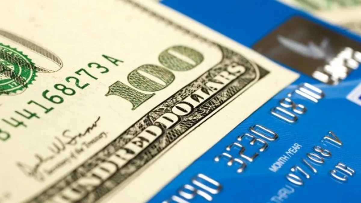 ¿Desde cuándo aplica la reducción del impuesto al dólar turista?